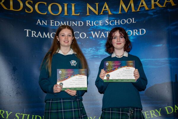 Ella Higgins and Clodagh Walsh nominated as Junior Player Of The Year in Badminton. Division 2 Winners and Munster Runner Us. Photo: John Power