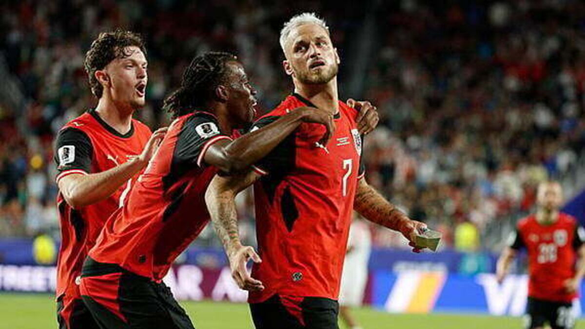 Austria claim first World Cup win since 1990 with victory over Jordan