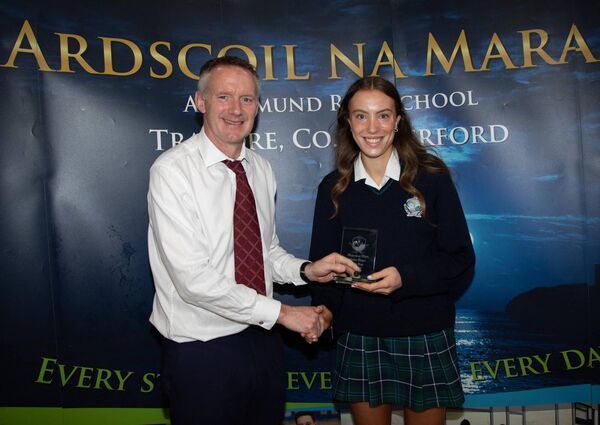 Caoimhe Murphy, Se, POY. Caoimhe is moving to WEst Virginia State University to continue her Athletics Career. Included is Mr. Cahill, Deputy Principal. Photo: John Power Caoimhe Murphy, Se, POY. Caoimhe is moving to WEst Virginia State University to continue her Athletics Career. Included is Mr. Cahill, Deputy Principal. Photo: John Power