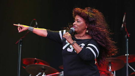 Chaka Khan announces first album in more than seven years, featuring Snoop Dogg