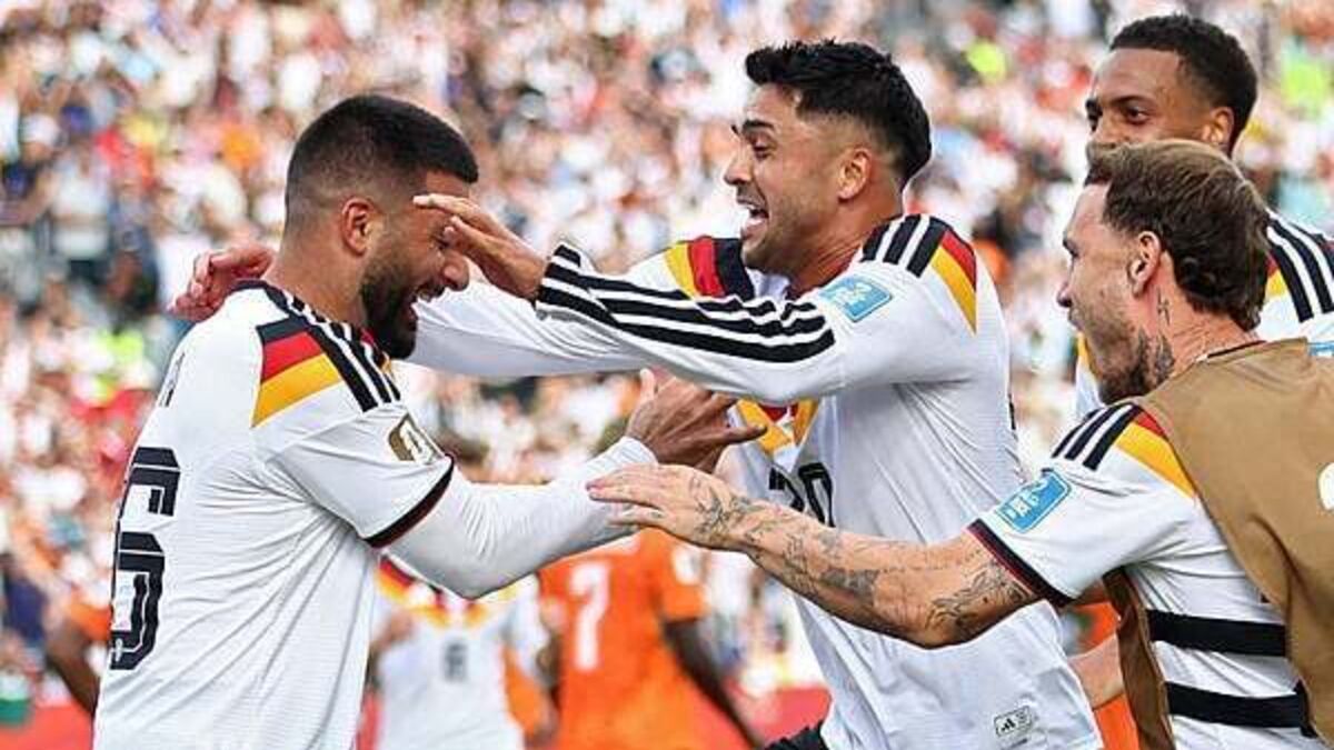 Late strike gets Germany past Ivory Coast, into knockout round