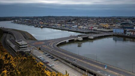 WATCH: Temporary halt to bridge lifts in Waterford City