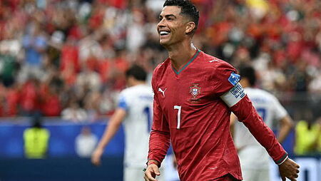Ronaldo becomes first to score at six World Cups as Portugal hammer Uzbekistan Ronaldo becomes first to score at six World Cups as Portugal hammer Uzbekistan