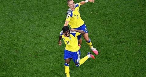 Japan and Sweden share points to book places in last 32 of World Cup Japan and Sweden share points to book places in last 32 of World Cup