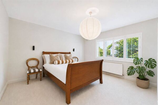 5 Glendarragh, Grantstown Village, Grantstown, Waterford.