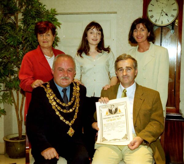 Mayor of Waterford Ald. Pat Hayes. presented a Certificate of Bravery on behalf of Comhairle na Míre Gaile, the Council for the Recognition of Deeds of Bravery, to Sergeant David Walsh, back in 2000.