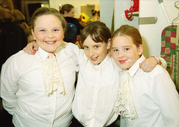  Eleanor Upton, Chloe Hodgers and Fiona Cummins, in Stage Fright Kidz 2000 production of The Snow Queen.