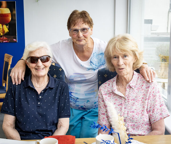 Mary, Betty and Ann, at the Tramore Hospice Support coffee morning held at One The Waterfront. Mary, Betty and Ann, at the Tramore Hospice Support coffee morning held at One The Waterfront.