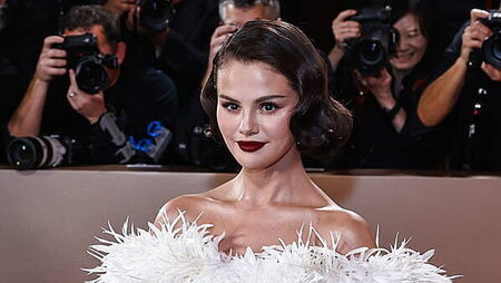 Taylor Swift wedding: Selena Gomez and Lena Dunham dress to impress
