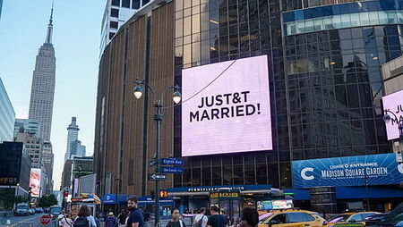 Who were the celebrity guests at Taylor Swift’s wedding?