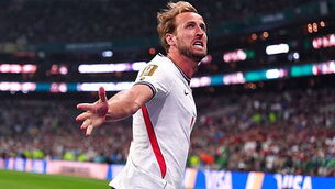 Liam Gallagher teases Harry Kane after losing voice: ‘Hard work that singing’ Liam Gallagher teases Harry Kane after losing voice: ‘Hard work that singing’