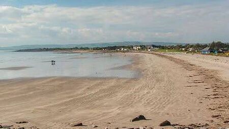 Parking issues and closed facilities at Waterford's Clonea Beach irk visitors