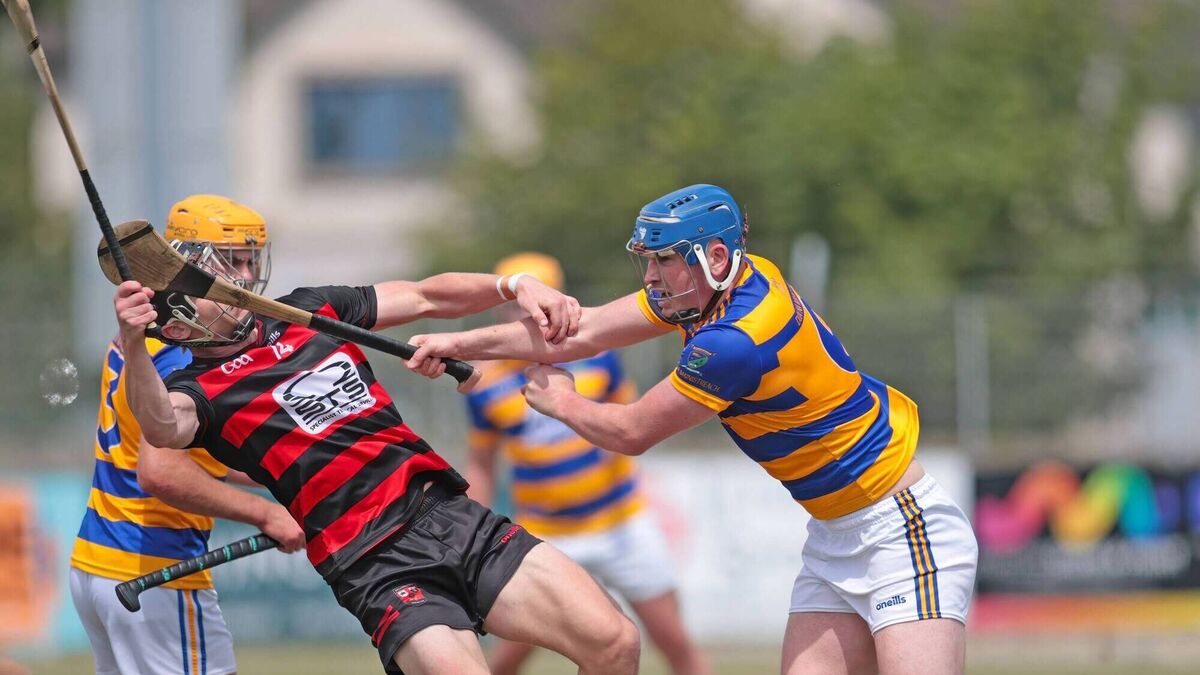 14-man Abbeyside give Gunners an almighty scare