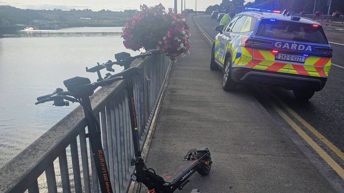 Gardaí seize two "seriously illegal" e-scooters in Waterford city