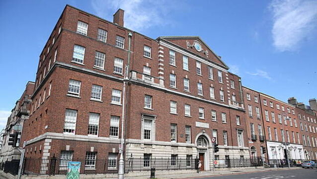 150 women turned away from private care at National Maternity Hospital