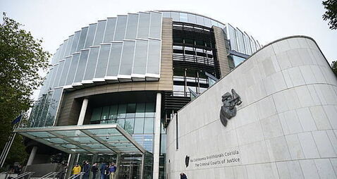 Man jailed after striking victim 12 times with champagne bottle