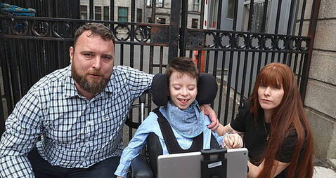 Cork family settle over death of twin boy after birth at CUMH
