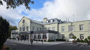 Taoiseach has ‘open and constructive discussion’ with Creeslough families Taoiseach has ‘open and constructive discussion’ with Creeslough families