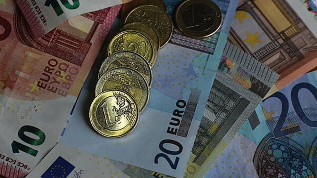 Over 11,000 jobseekers had welfare payments cut last year