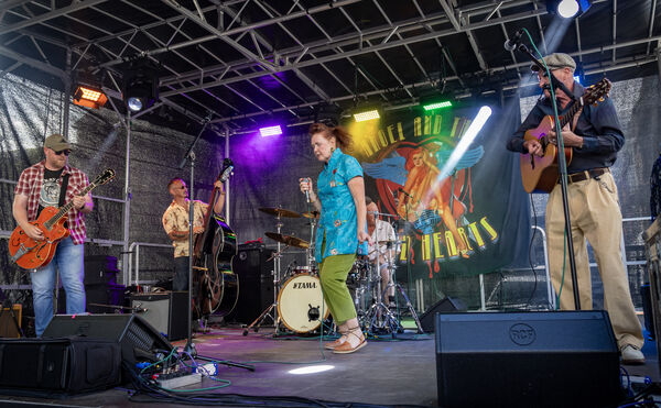  Angel &amp; The Dead Hearts at Spraoi. Photo: JOe Evans