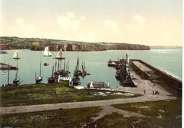 The Harbour of Waterford Regatta of 1929. The Harbour of Waterford Regatta of 1929.