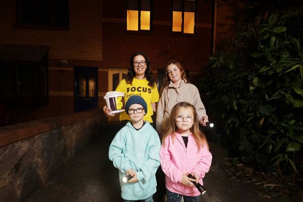 Focus Ireland child support worker, Dearbhla Burke, with charity supporters Maia McAuliffe (11) and siblings Reggie (8) and Sydney (6) Power help launch Shine A Light for Focus Ireland. Image credit: Leah Farrell Photocall Ireland Focus Ireland child support worker, Dearbhla Burke, with charity supporters Maia McAuliffe (11) and siblings Reggie (8) and Sydney (6) Power help launch Shine A Light for Focus Ireland. Image credit: Leah Farrell Photocall Ireland