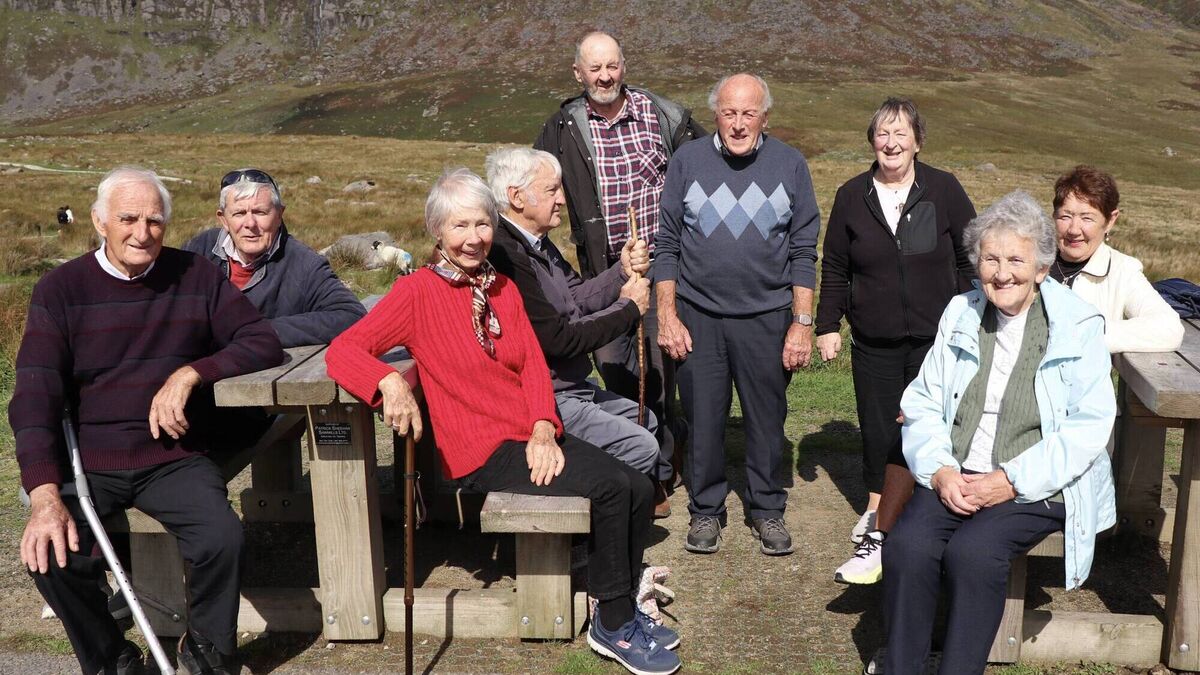 Waterford retirement group enjoys local picturesque walk