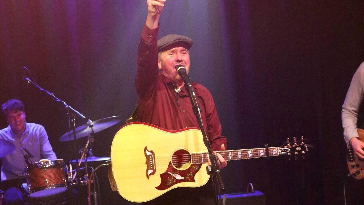 Neighbours star to perform with his band in Waterford