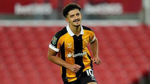 Hull progress in Carabao Cup after shootout win at Stoke