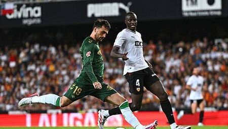 Troy Parrott plays role in winner against Valencia on Real Betis debut