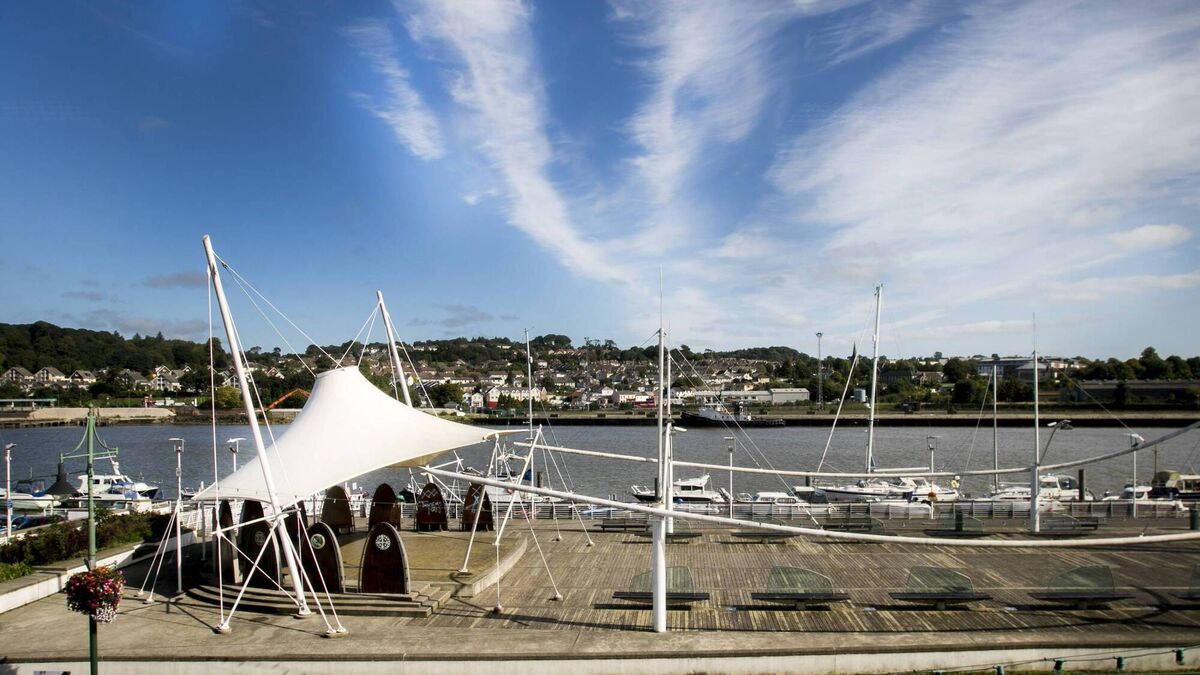 Man robbed of €600 worth of belongings at Millennium Plaza