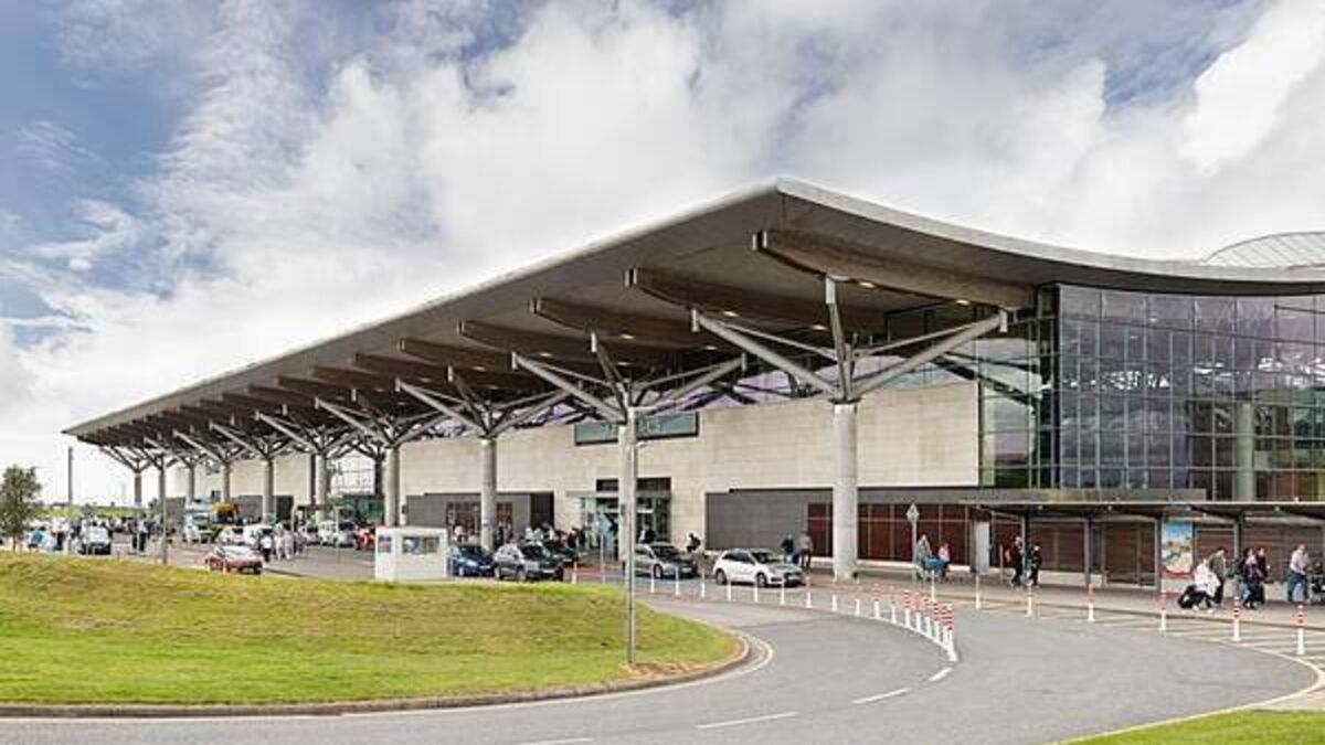 Man arrested after €1.2m of cocaine seized at Cork Airport