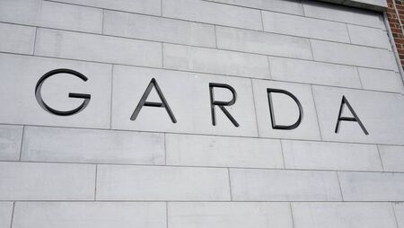 Man arrested with suspected imitation firearm after pointing weapon at crowd in Waterford City