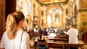 <p>A new ecclesial reality is emerging. Lay pastoral leaders are being recruited, trained and commissioned to work collaboratively with priests in parishes. </p> <p>A new ecclesial reality is emerging. Lay pastoral leaders are being recruited, trained and commissioned to work collaboratively with priests in parishes. </p>