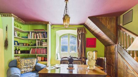 'Enchanting' home of late Geoff Power enters the market