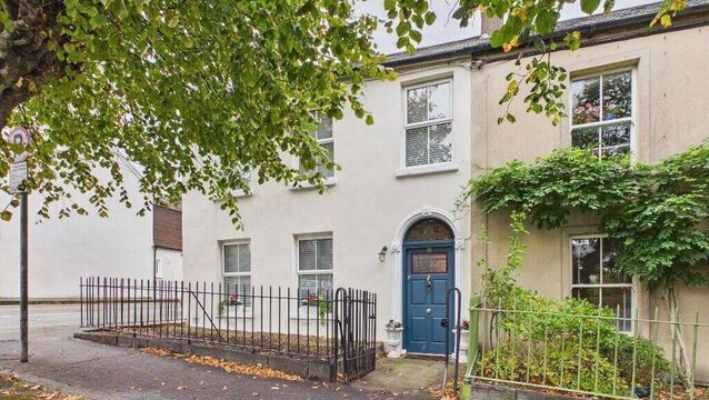 Waterford Property: Elegant period home close to city centre
