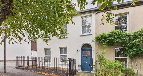 Waterford Property: Elegant period home close to city centre