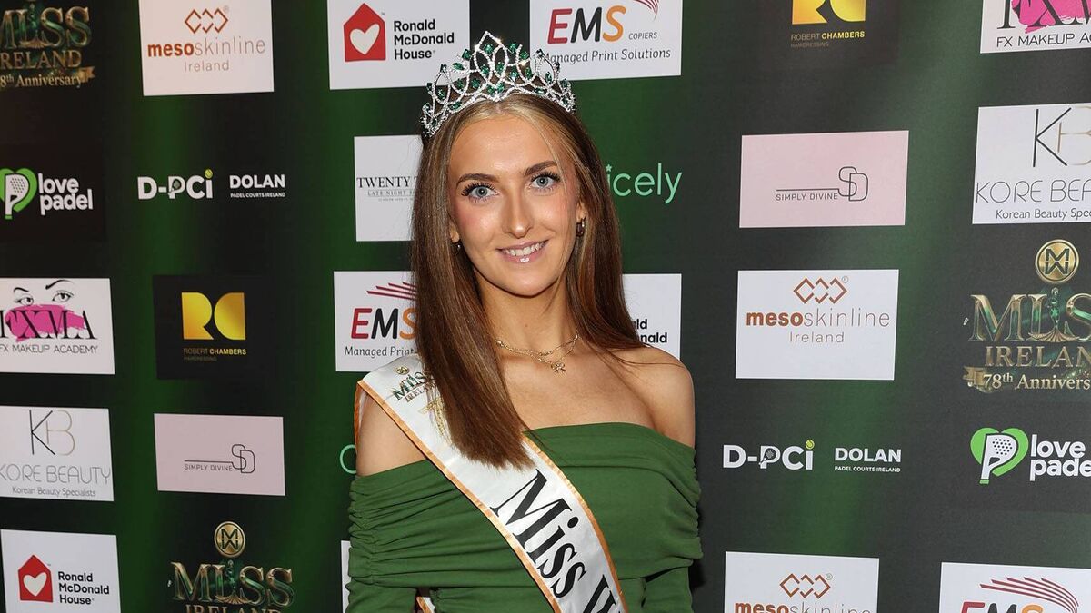 Miss Ireland contestant Loren Flynn flying the Déise flag in Dundalk